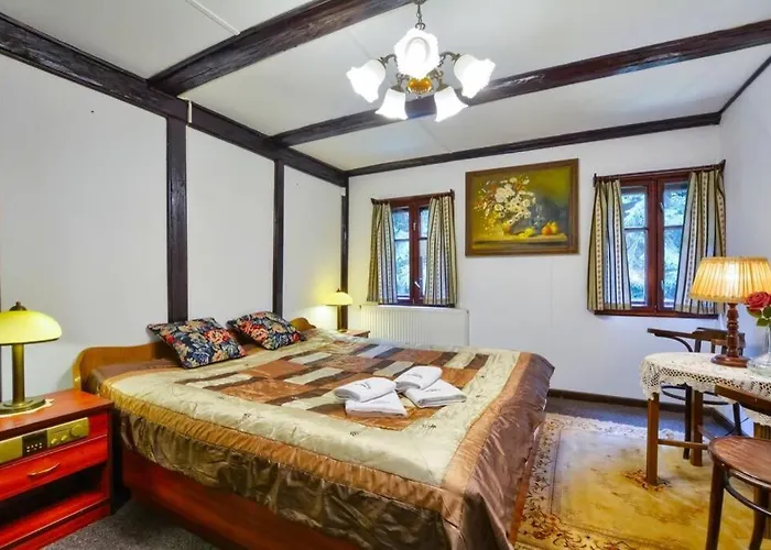 Kataryniarza אכסניה